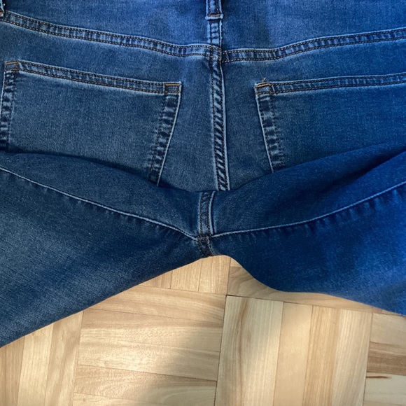 GAP jeans Girlfriend NWOT - Picture 4 of 7